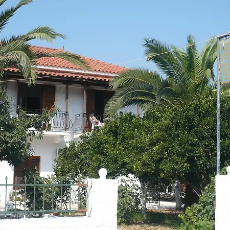 Daire Spyros Kalamákion